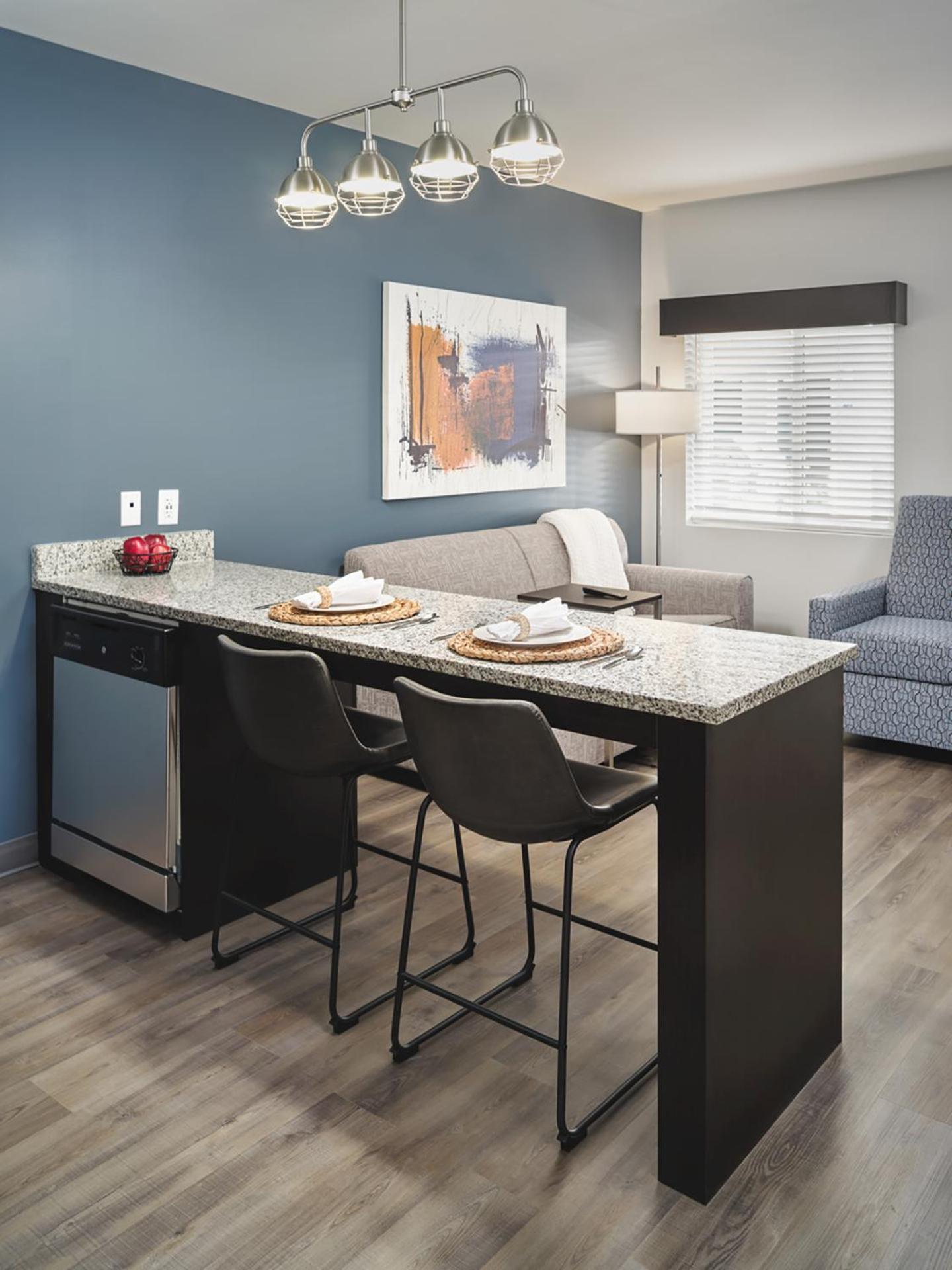 Stayapt Suites Atlanta-Newnan Exteriör bild