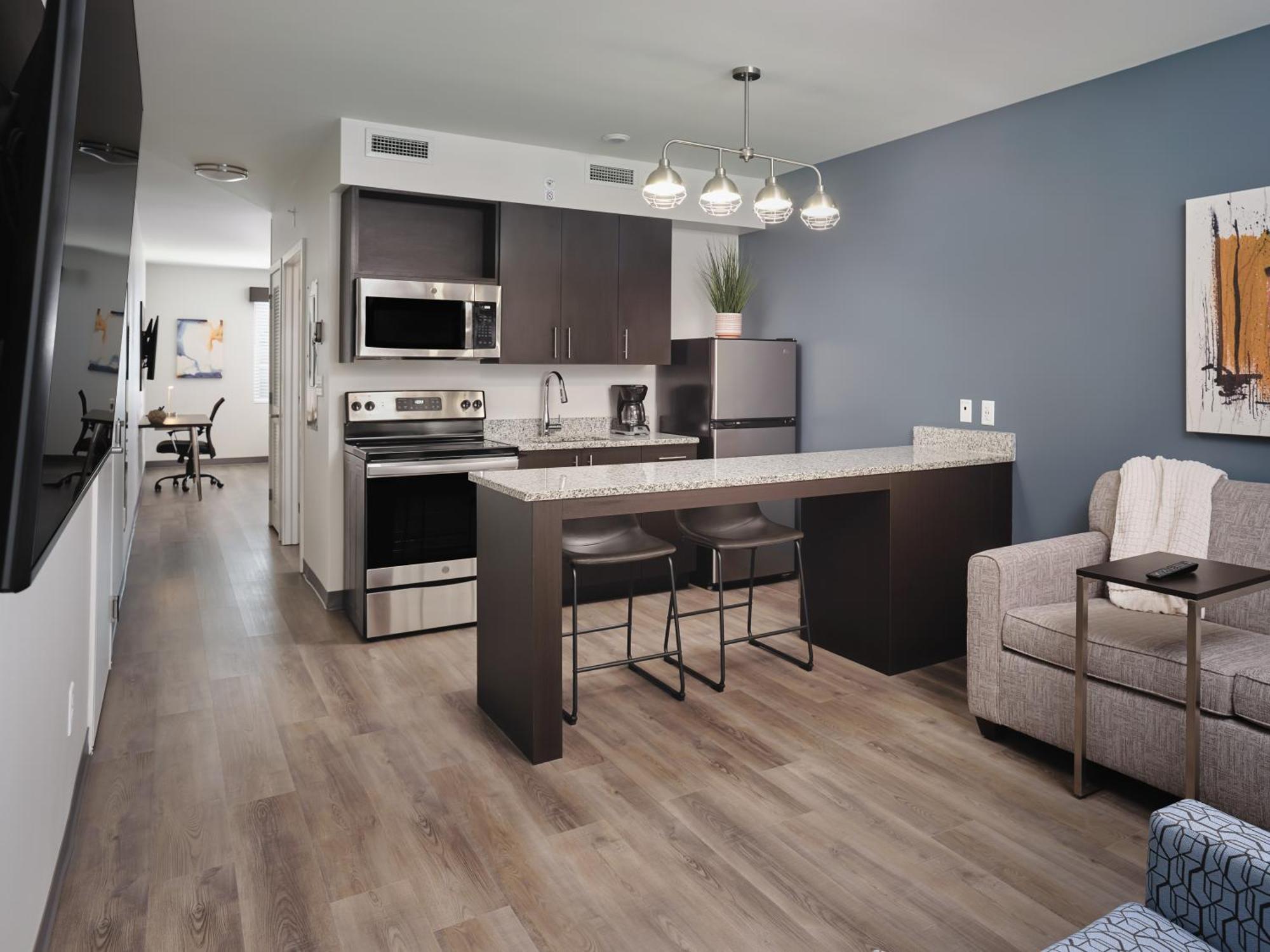 Stayapt Suites Atlanta-Newnan Exteriör bild