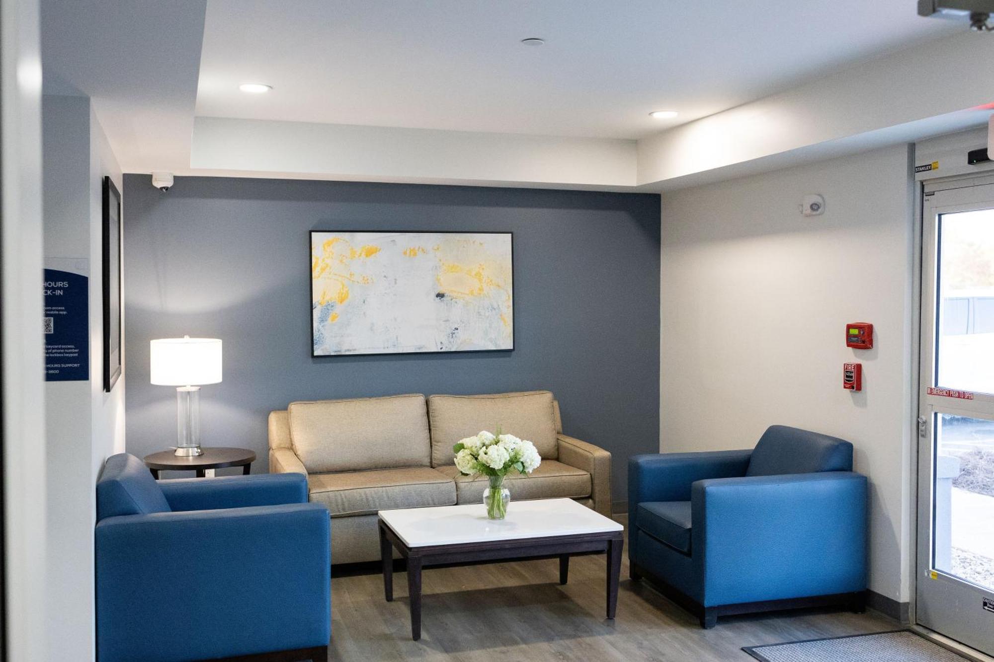 Stayapt Suites Atlanta-Newnan Exteriör bild